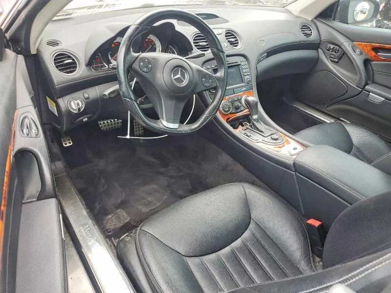 WDBSK7BA6BF161534 — 2011 MERCEDES-BENZ SL photo 8