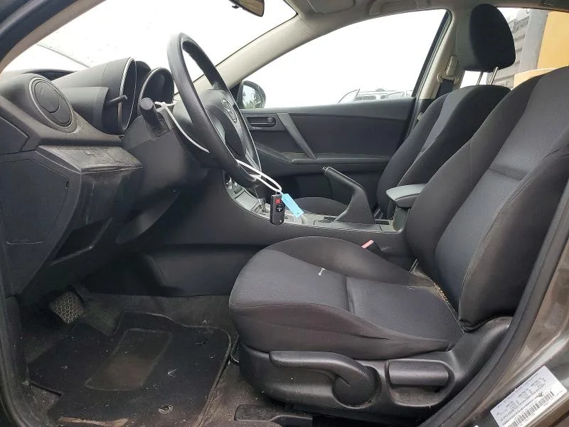 JM1BL1UF2B1369198 — 2011 MAZDA 3 photo 7