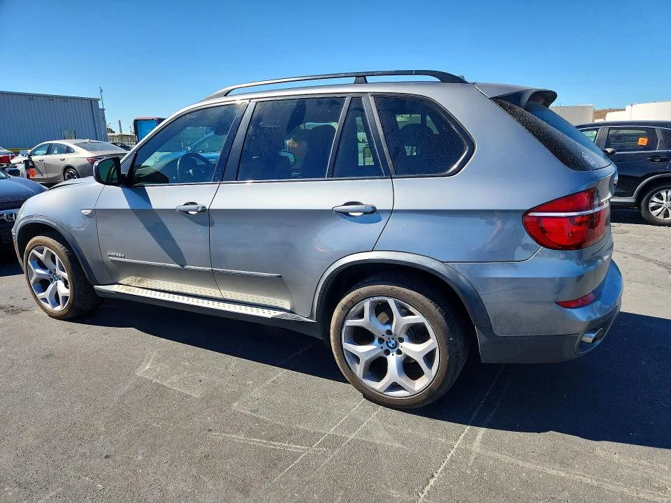 5UXZW0C52CL670888 — 2012 BMW X5 photo 2