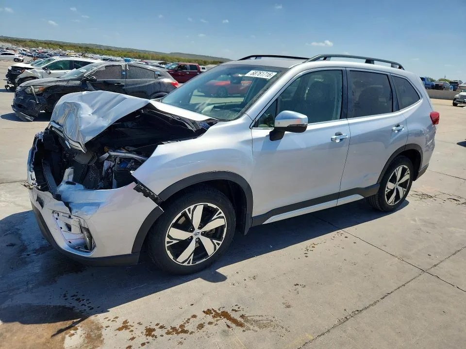 JF2SKAWC0KH445578 — 2019 SUBARU FORESTER