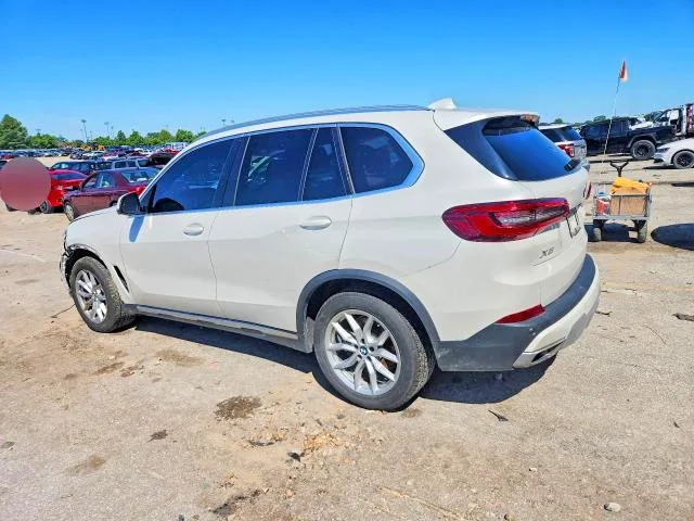 5UXCR6C53KLK81143 — 2019 BMW X5 photo 2