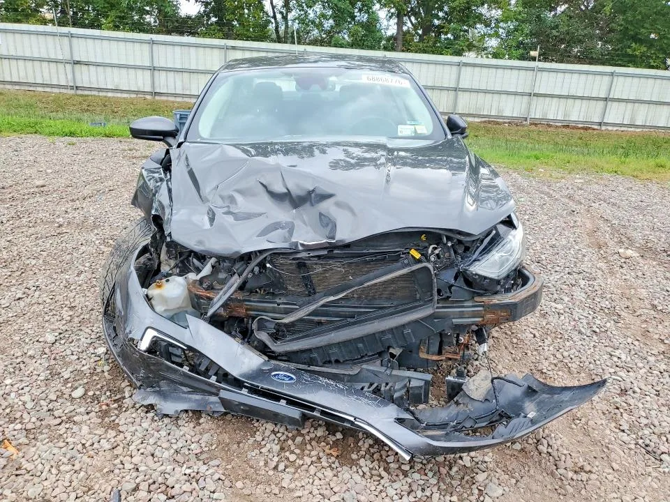 3FA6P0LU1KR107698 — 2019 FORD FUSION photo 5