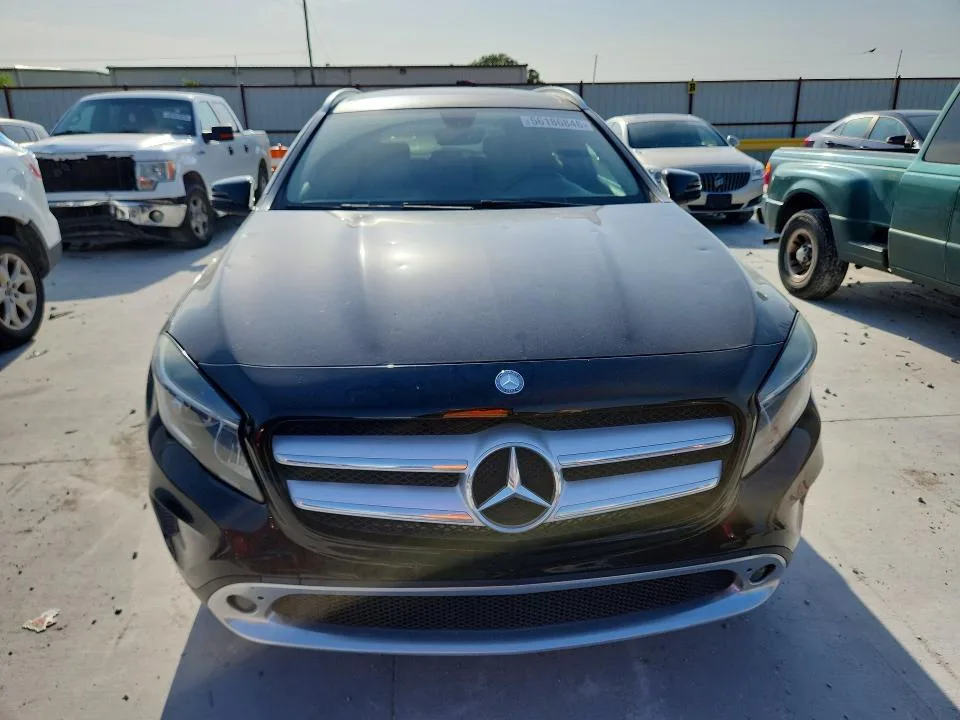 WDCTG4EB6FJ165669 — 2015 MERCEDES-BENZ GLA photo 5