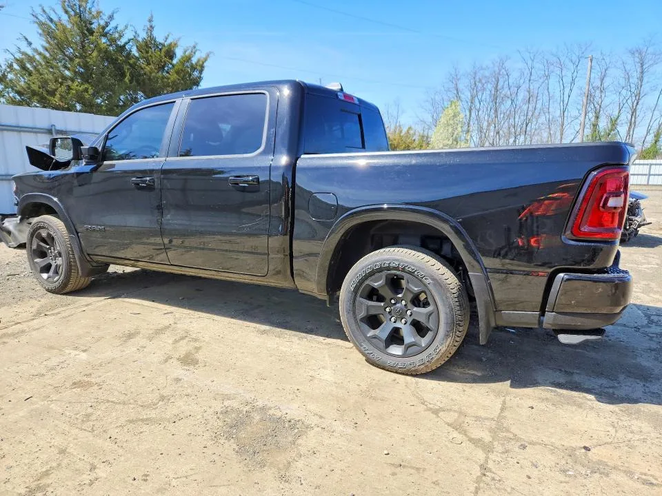 1C6SRFFP6TN277580 — 2026 RAM 1500 photo 2