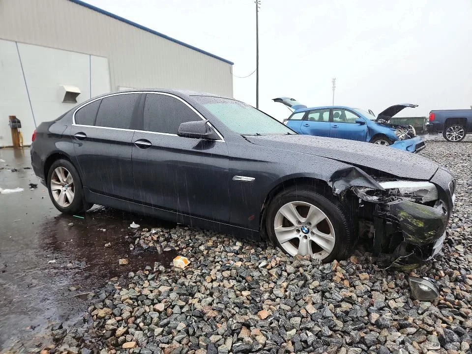 WBAXG5C51DDY30982 — 2013 BMW 528 photo 4
