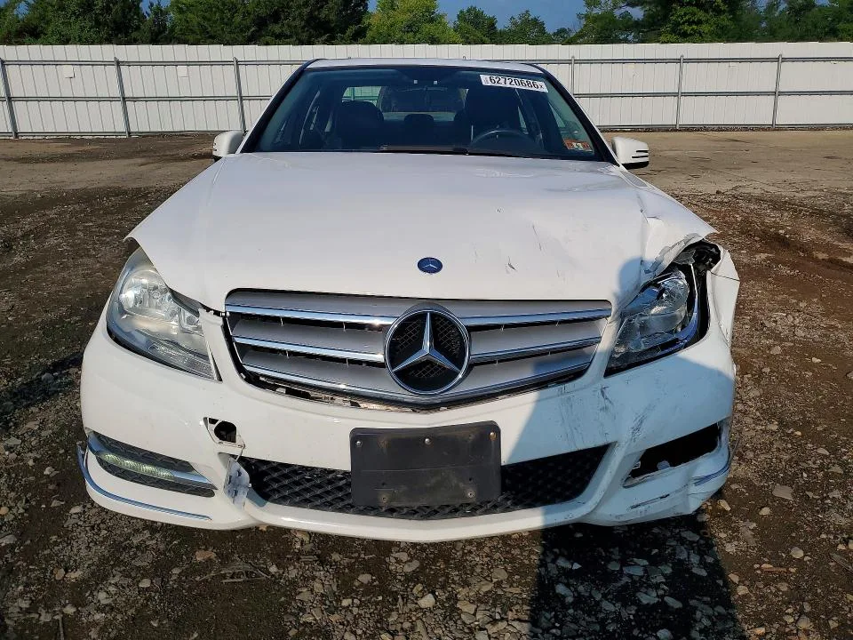 WDDGF8AB7DR285265 — 2013 MERCEDES-BENZ C photo 5
