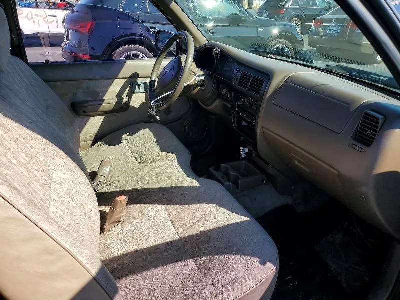 4TANL42N6YZ672936 — 2000 TOYOTA TACOMA photo 7
