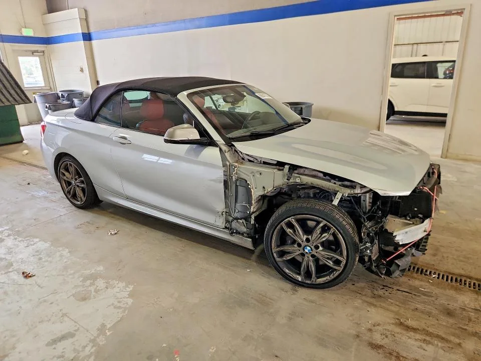 WBA1M5C51GV769257 — 2016 BMW M235XI photo 4