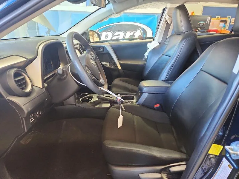 JTMBFREV0HJ174575 — 2017 TOYOTA RAV4 photo 7