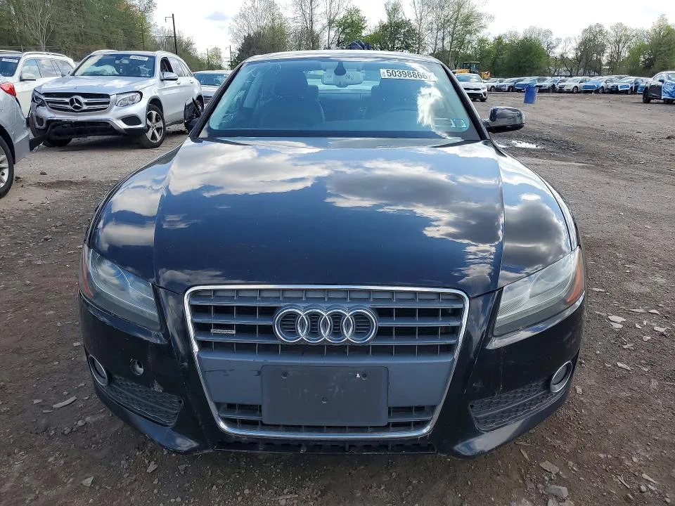 WAULFAFR6BA008556 — 2011 AUDI A5 photo 5