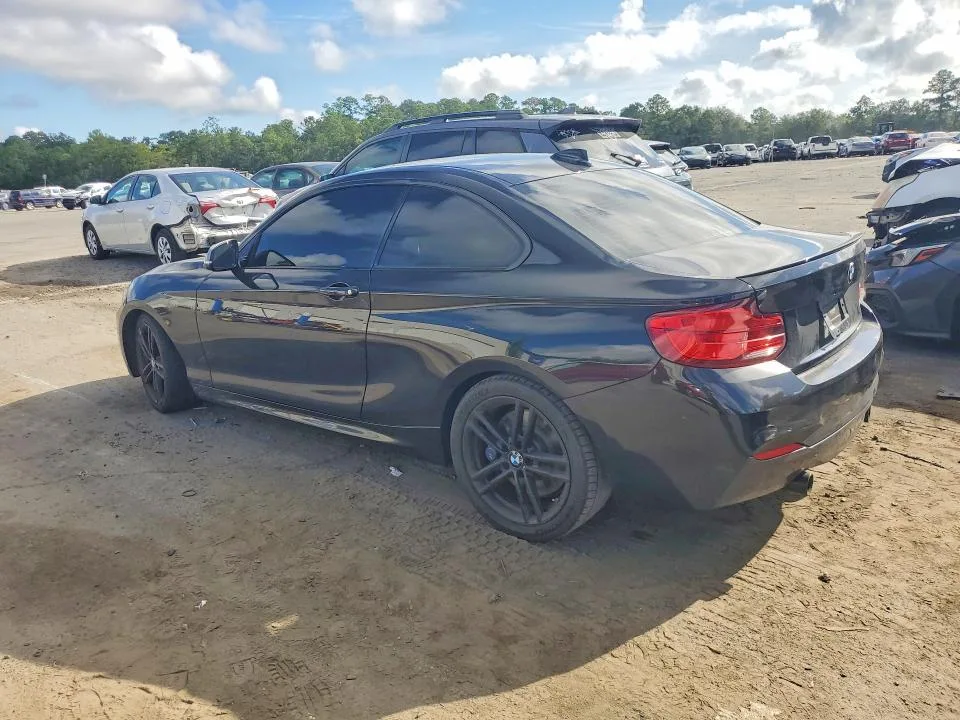 WBA2J5C55JVC07157 — 2018 BMW M240I photo 2