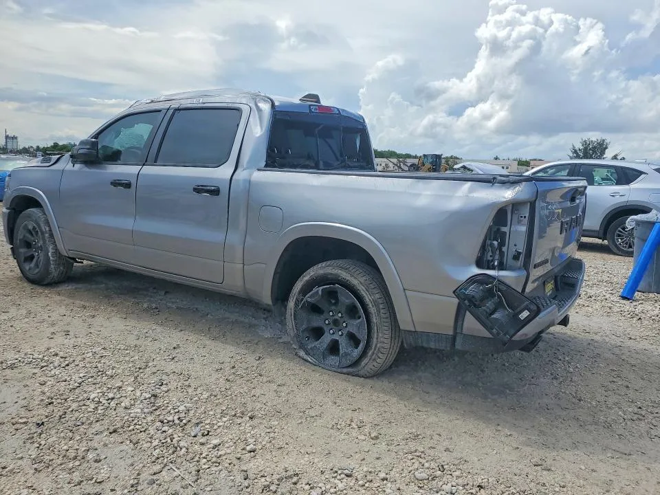 1C6SRFFP6SN541332 — 2025 RAM 1500 photo 2