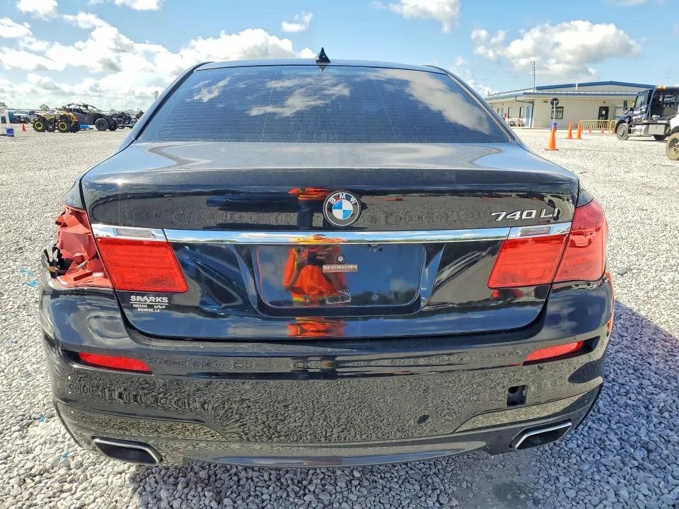 WBAKB4C51CC575371 — 2012 BMW 740 photo 6