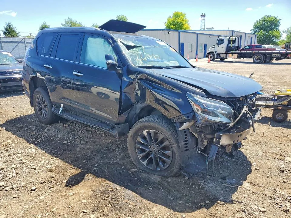 JTJAM7BX7N5327790 — 2022 LEXUS GX photo 4