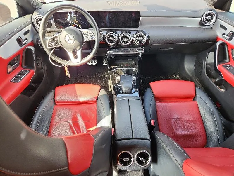 W1K5J4HB6LN122374 — 2020 MERCEDES-BENZ CLA photo 8