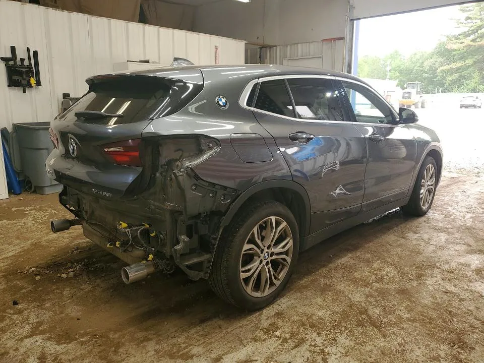 WBXYJ1C09M5S16667 — 2021 BMW X2 photo 3