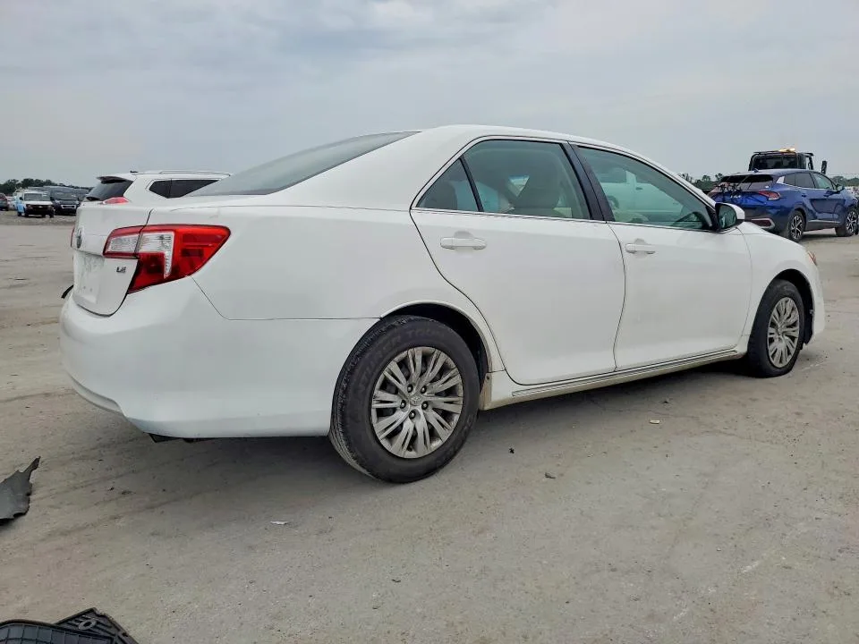 4T4BF1FK5CR190544 — 2012 TOYOTA CAMRY photo 3