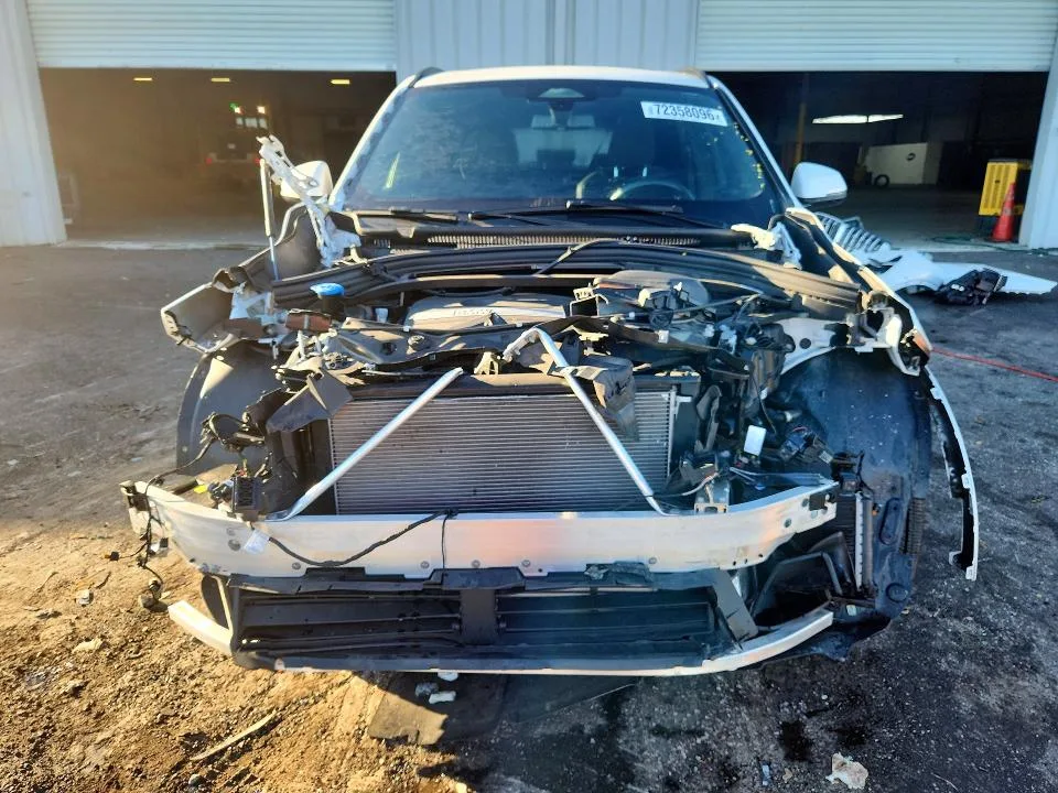 WBX73EF0XS5226016 — 2025 BMW X1 photo 5