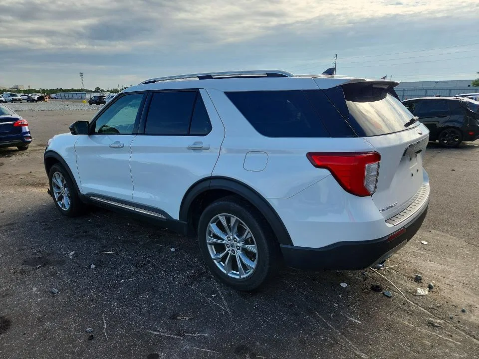 1FMSK7FH7NGA61977 — 2022 FORD EXPLORER photo 2