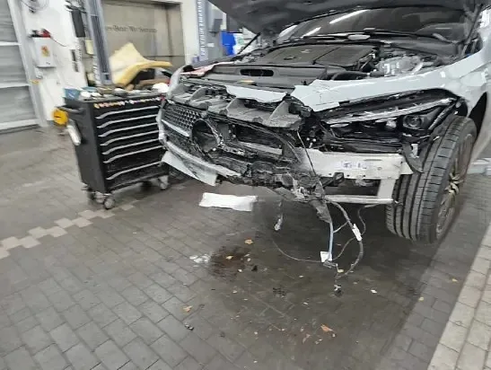 W1KMJ5AB4RF038892 — 2024 MERCEDES-BENZ CLE 200 photo 4