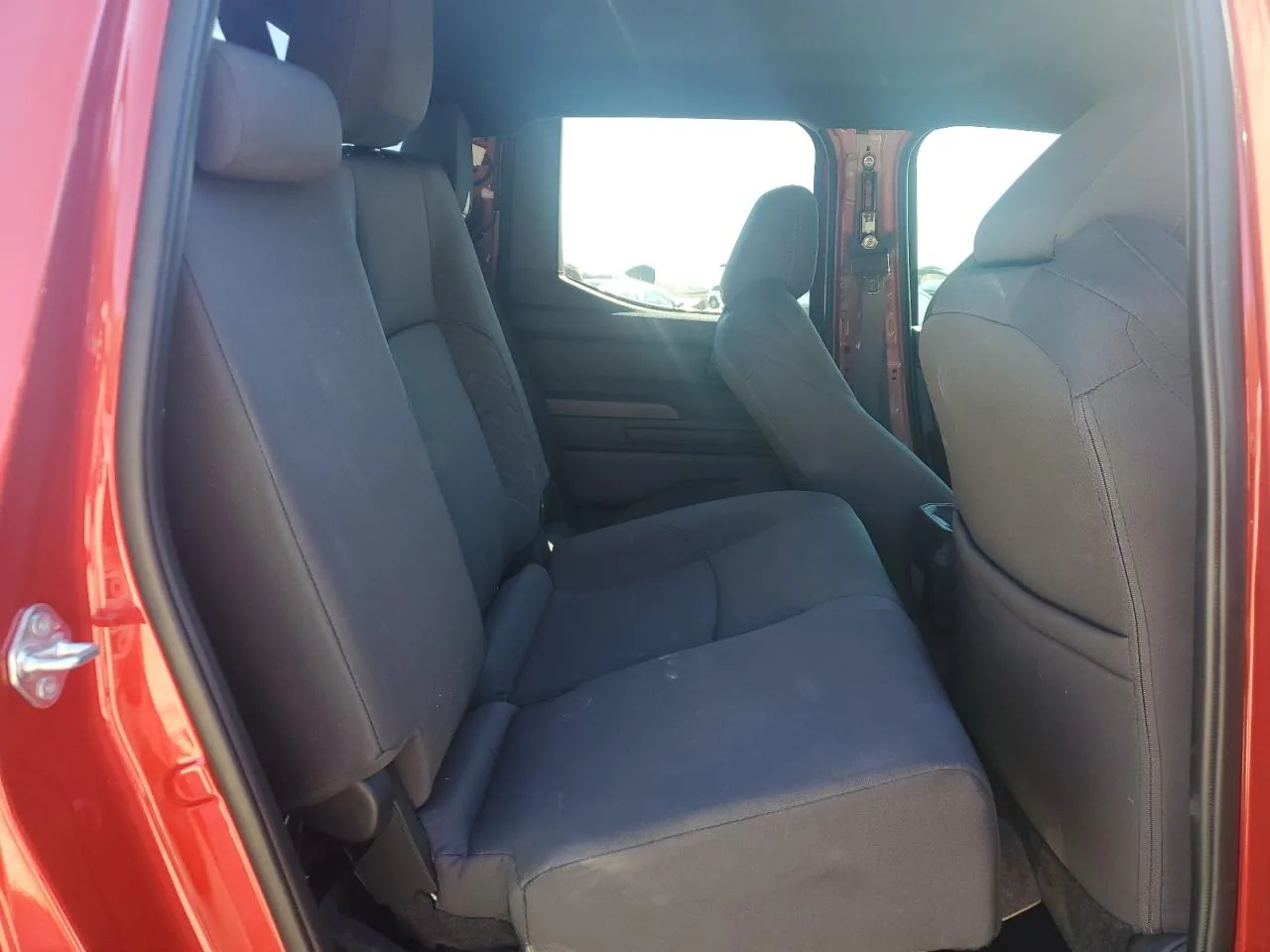 3TYKB5FN6RT005169 — 2024 TOYOTA Tacoma photo 9