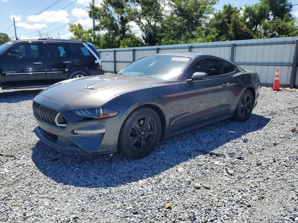 1FA6P8TH1J5179228 — 2018 FORD MUSTANG