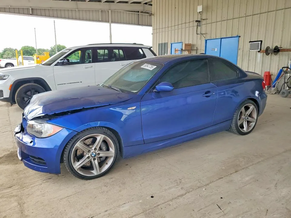 WBAUC735X9VK80466 — 2009 BMW 135