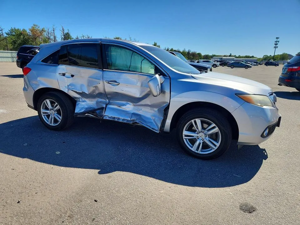 5J8TB4H57DL001926 — 2013 ACURA RDX photo 4