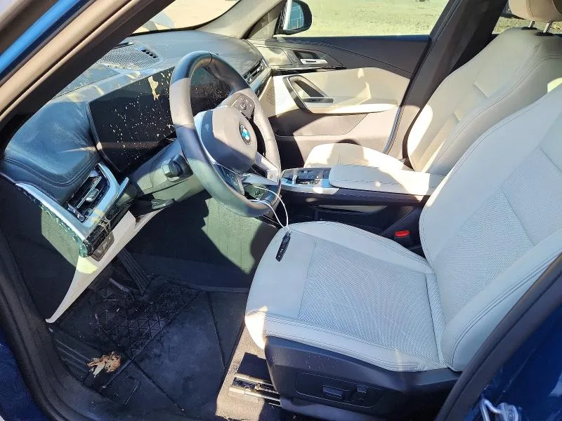 WBX73EF05T5422639 — 2026 BMW X1 photo 7