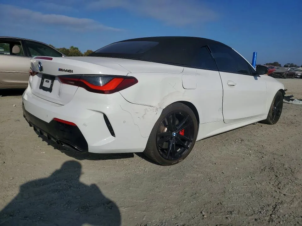 WBA53AT0XRCN61944 — 2024 BMW M440I photo 3