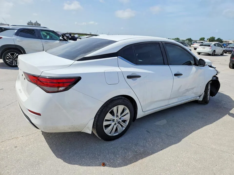 3N1AB8BV5RY378357 — 2024 NISSAN SENTRA photo 3