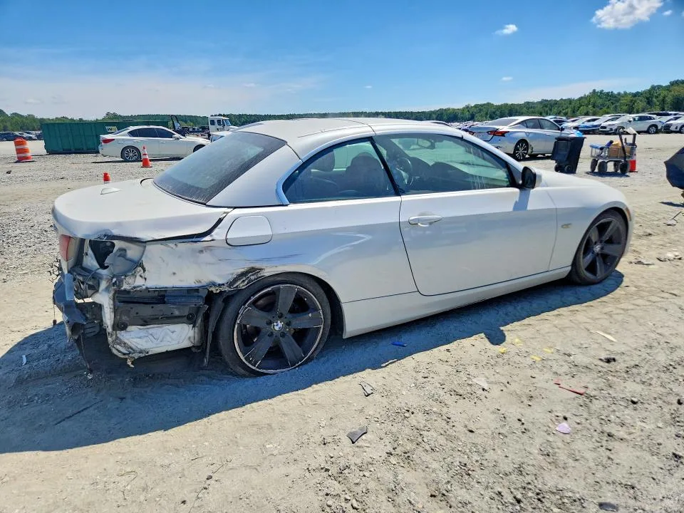 WBADW3C57BE537962 — 2011 BMW 328 photo 3
