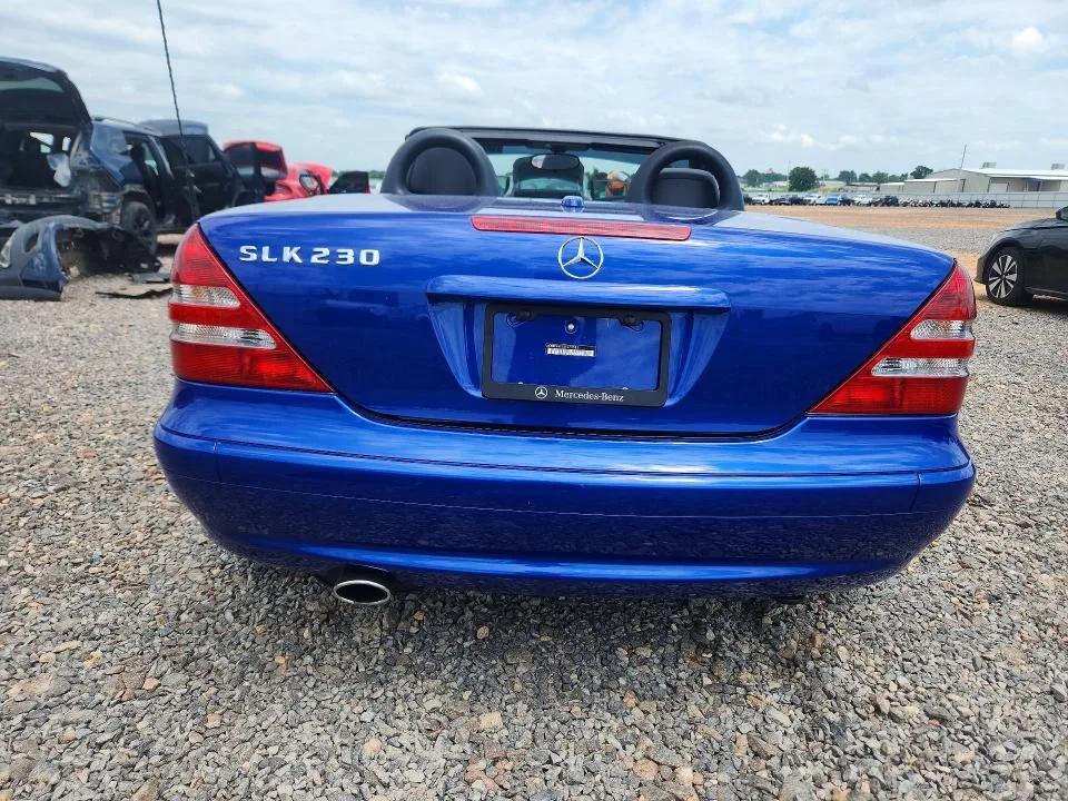 WDBKK49F23F273183 — 2003 MERCEDES-BENZ SLK photo 6