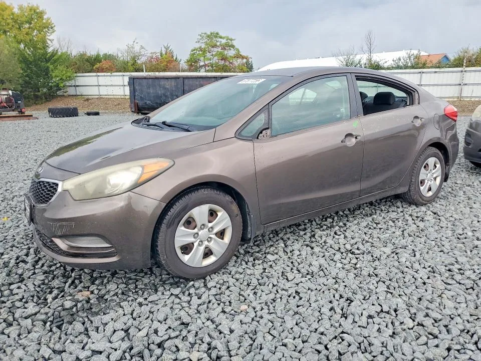 KNAFX4A65F5279812 — 2015 KIA FORTE