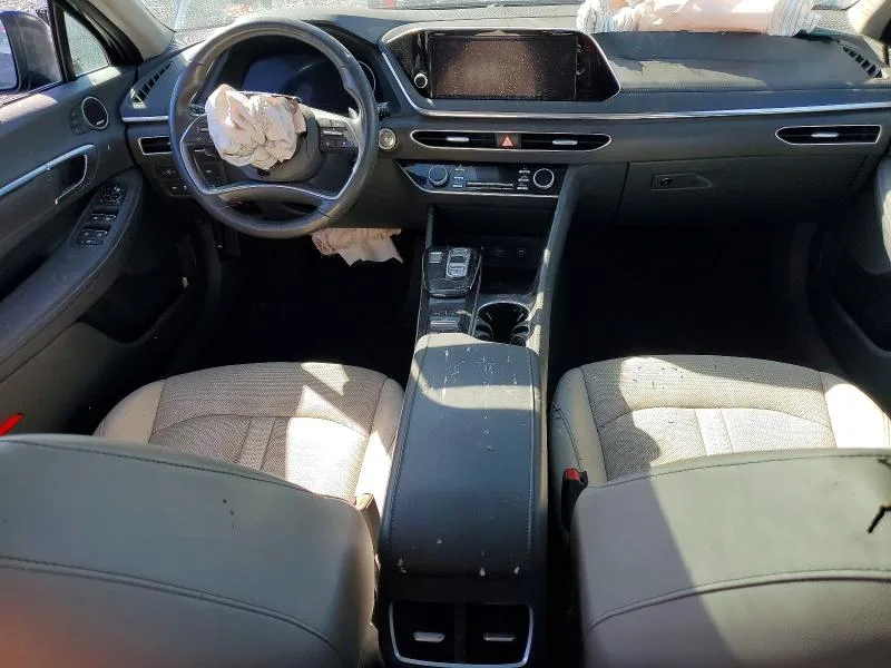 5NPEH4J29MH087699 — 2021 HYUNDAI SONATA photo 8