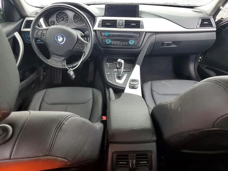 WBA3B1C55EK133267 — 2014 BMW 320 photo 8