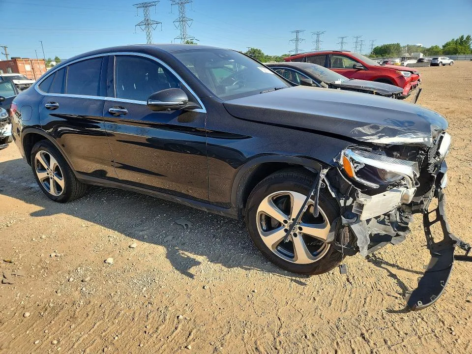 WDC0J4KB7JF335025 — 2018 MERCEDES-BENZ GLC COUPE photo 4