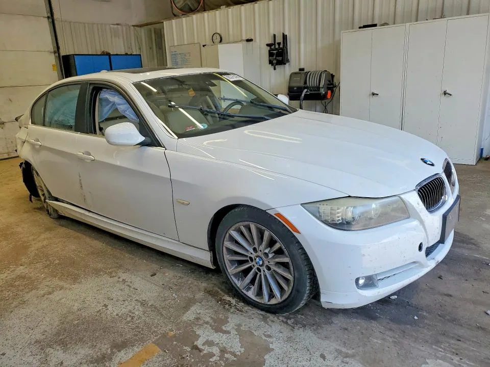 WBAPN73509A265232 — 2009 BMW 335 photo 4