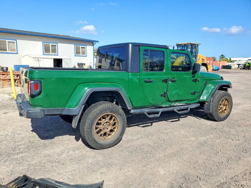 1C6JJTAG4NL116071 — 2022 JEEP GLADIATOR photo 3