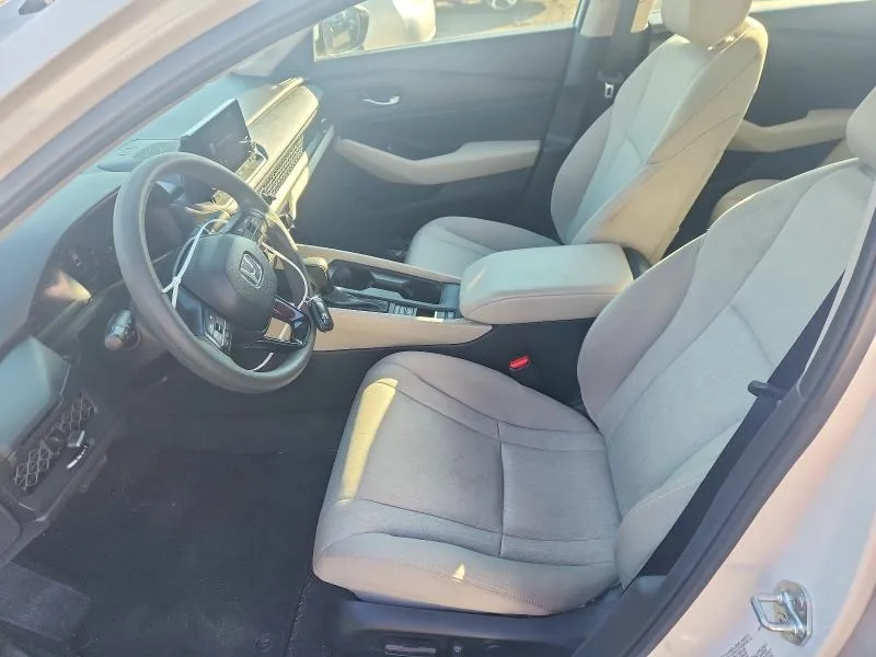 1HGCY1F37RA092214 — 2024 HONDA ACCORD photo 7