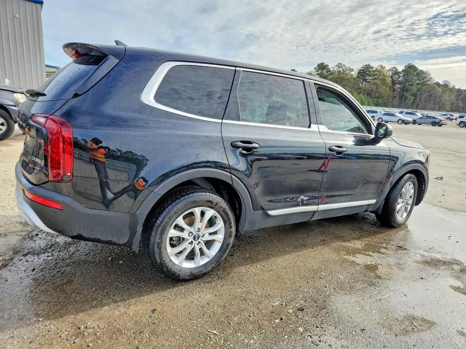 JM3KE2CY7F0514287 — 2020 KIA TELLURIDE photo 3