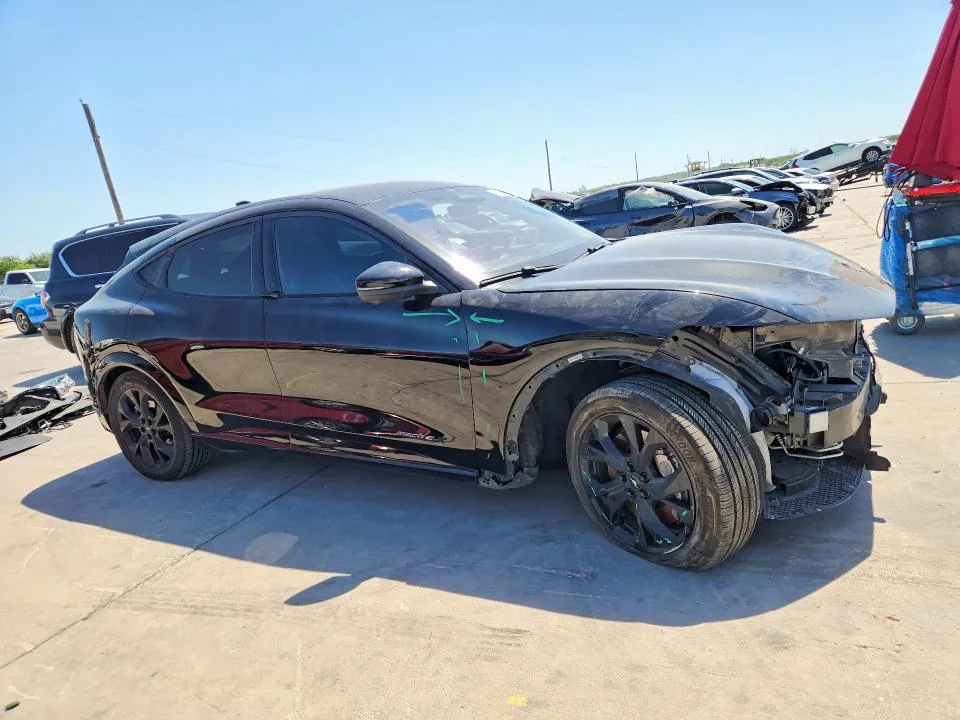 3FMTK3R77PMA85558 — 2023 FORD MUSTANG MACH-E photo 4