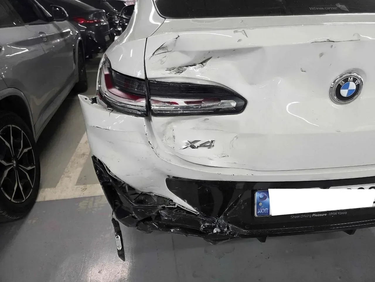 WBA21DT04R9X28600 — 2024 BMW X4 xDrive 20i photo 4