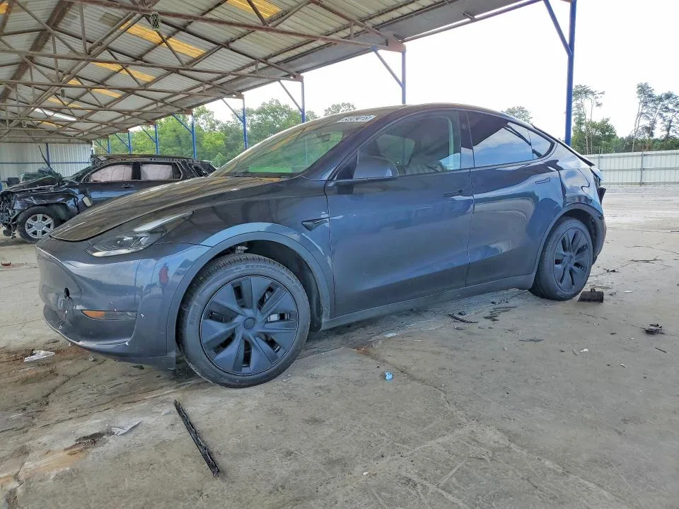 7SAYGDED2RA327662 — 2024 TESLA MODEL Y photo 1