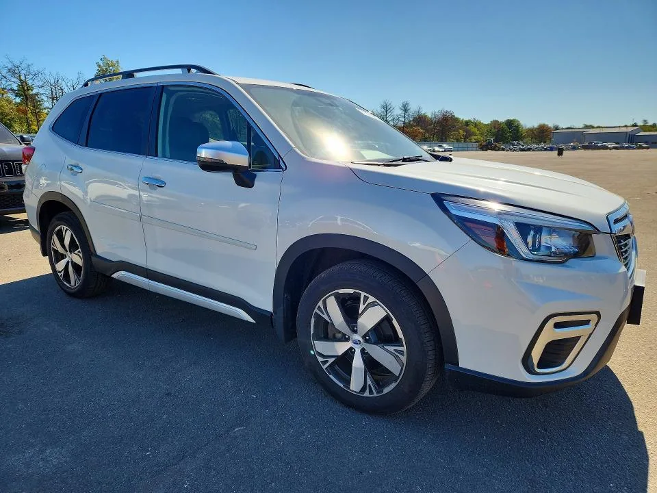 JF2SKAWC9KH459558 — 2019 SUBARU FORESTER photo 4