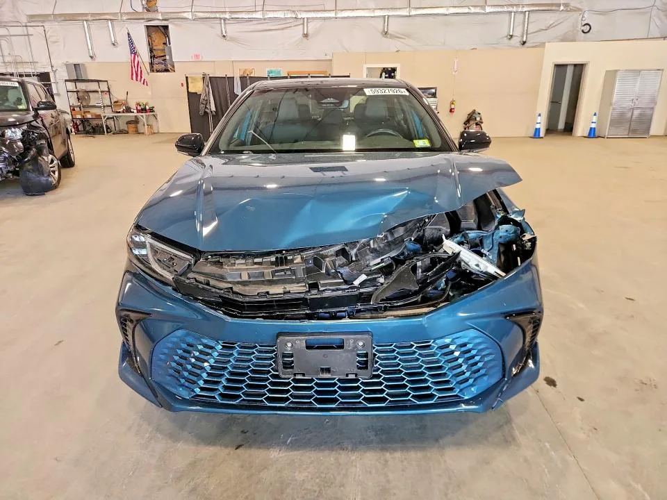 4T1DBADK5SU005599 — 2025 TOYOTA CAMRY photo 5