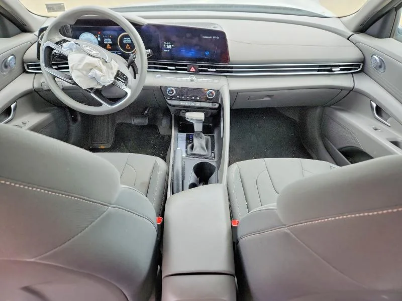 KMHLM4DG3RU783963 — 2024 HYUNDAI ELANTRA photo 8