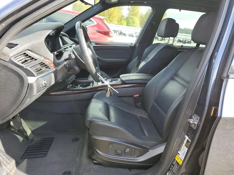 5UXZW0C57BL657018 — 2011 BMW X5 photo 7