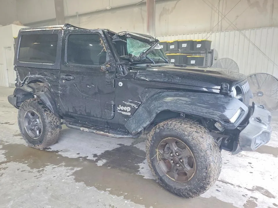 1C4GJXAG2JW307281 — 2018 JEEP WRANGLER photo 4