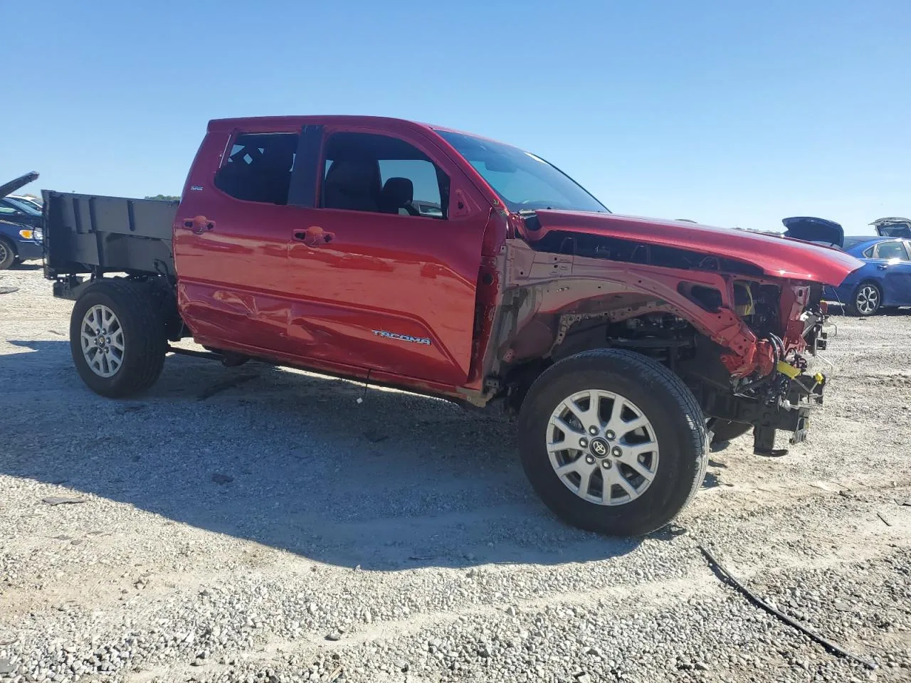 3TYKB5FN6RT005169 — 2024 TOYOTA Tacoma photo 8